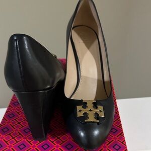 Tory Burch Black Wedge Heels with Gold Accent - size 10.5 - Great conditio